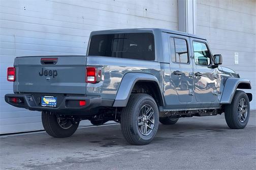 2026 Jeep Gladiator Sport S