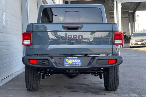 2026 Jeep Gladiator Sport S