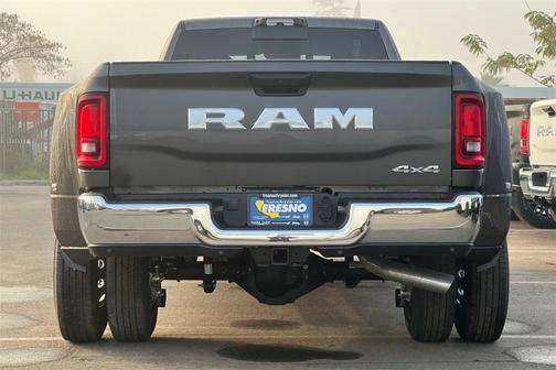 2026 RAM 3500 3500 Tradesman Crew Cab 4x4 8' Box
