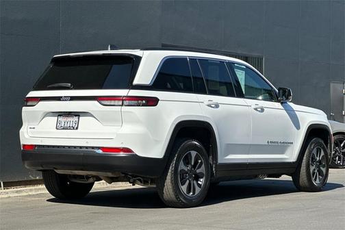 2024 Jeep Grand Cherokee 4xe Base