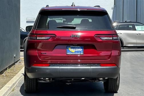 2025 Jeep Grand Cherokee L Altitude