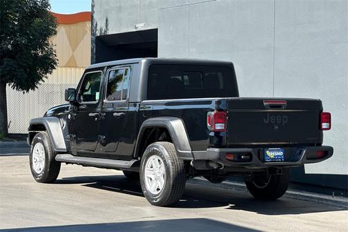 2020 Jeep Gladiator Sport S