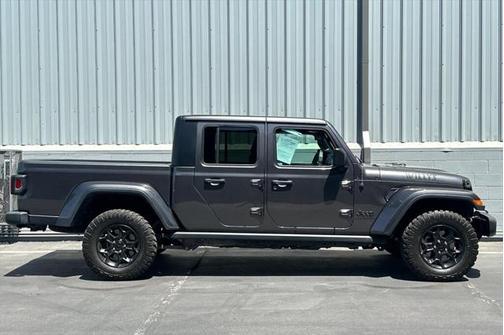 2023 Jeep Gladiator Willys