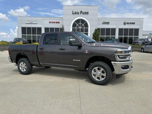 2025 RAM 2500 Big Horn Crew Cab 4x4 6'4' Box
