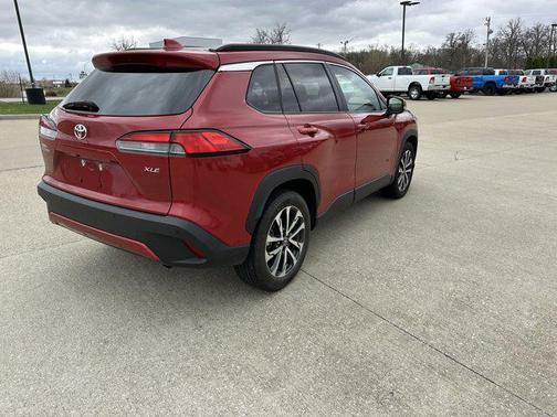 2023 Toyota Corolla Cross XLE
