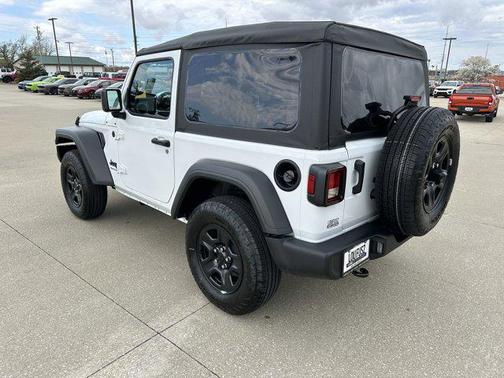 2025 Jeep Wrangler Sport