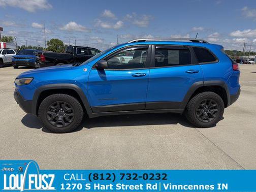 Hydro Blue Pearlcoat 2019 Jeep Cherokee Trailhawk Elite