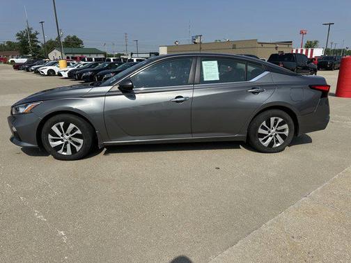 2021 Nissan Altima S FWD