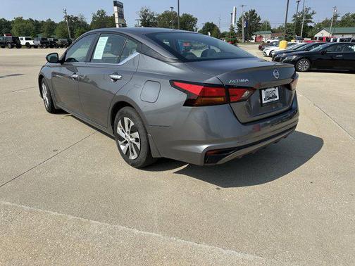 2021 Nissan Altima S FWD