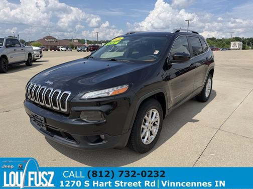 Brilliant Black Crystal Pearlcoat 2016 Jeep Cherokee Latitude