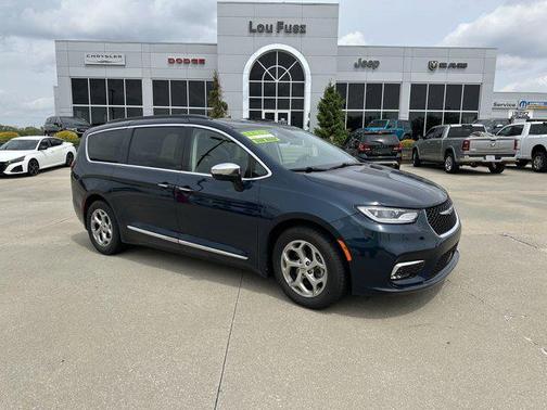 2023 Chrysler Pacifica Limited