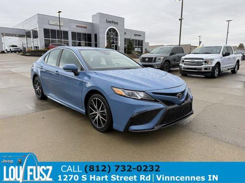 2024 Toyota Camry SE