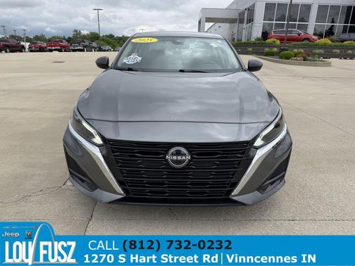 Gun Metallic 2025 Nissan Altima SV FWD