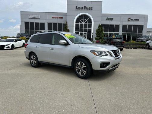 2020 Nissan Pathfinder SL 2WD