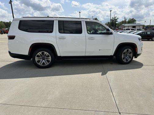 2023 Jeep Wagoneer L Series II 4x4
