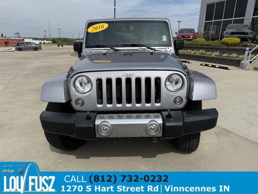 2016 Jeep Wrangler Unlimited Sahara