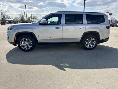 2022 Jeep Wagoneer Series II 4x4