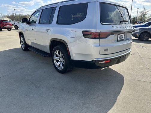 2022 Jeep Wagoneer Series II 4x4