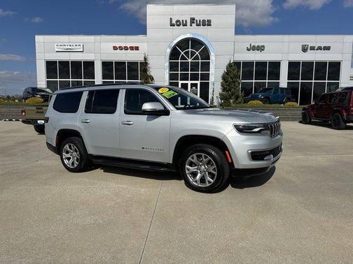 2022 Jeep Wagoneer Series II 4x4