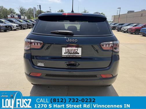 Fathom Blue Pearl Coat 2026 Jeep Compass Sport