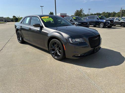 2023 Chrysler 300 S