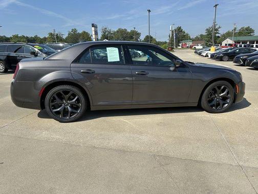 2023 Chrysler 300 S