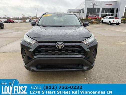 2019 Toyota RAV4 LE
