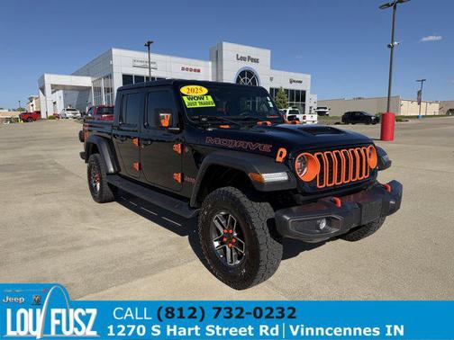 Black Clearcoat 2025 Jeep Gladiator Mojave 4x4