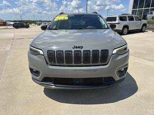2023 Jeep Cherokee Altitude