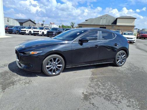 2023 Mazda Mazda3 FWD w/Preferred Package
