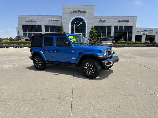 2024 Jeep Wrangler 4-Door Sahara 4x4
