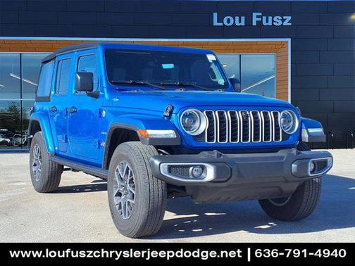 2024 Jeep Wrangler 4-Door Sahara 4x4