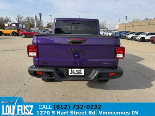 2026 Jeep Gladiator Sahara 4x4