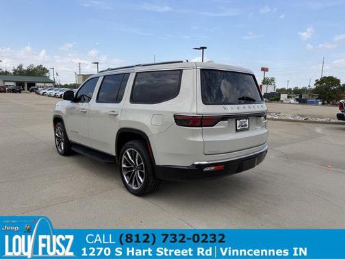 Luxury White Pearlcoat 2022 Jeep Wagoneer Series III 4x4