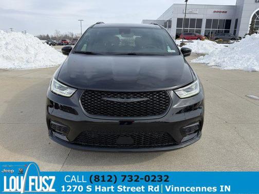 2026 Chrysler Pacifica L