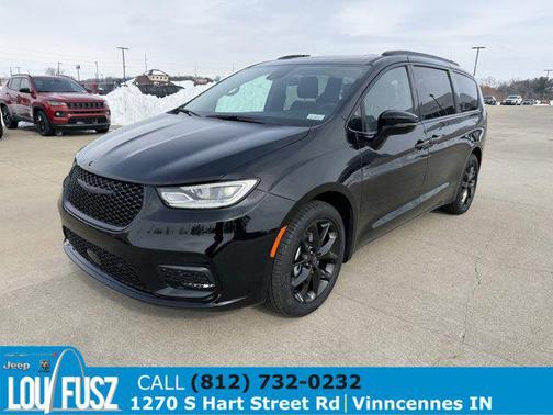 2026 Chrysler Pacifica L