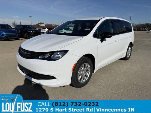 2026 Chrysler Voyager LX