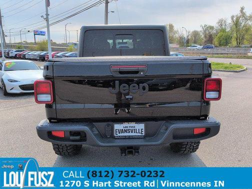Black Clearcoat 2023 Jeep Gladiator Sport S