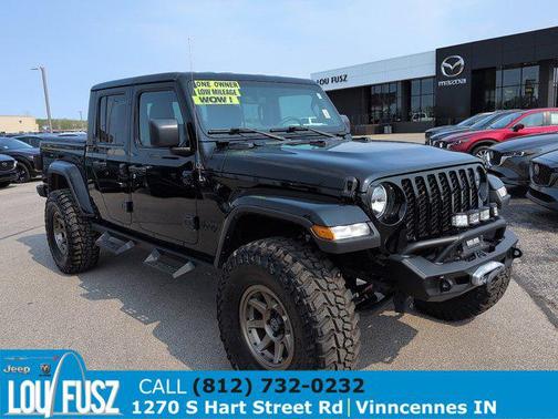 Black Clearcoat 2023 Jeep Gladiator Sport S