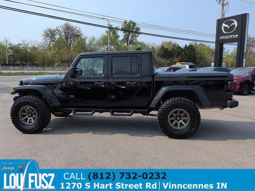 Black Clearcoat 2023 Jeep Gladiator Sport S