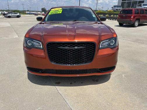 2020 Chrysler 300 Touring
