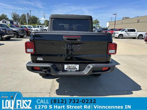 2025 Jeep Gladiator Sport S