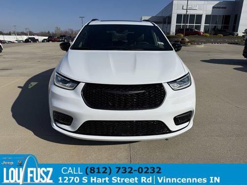 2026 Chrysler Pacifica Limited