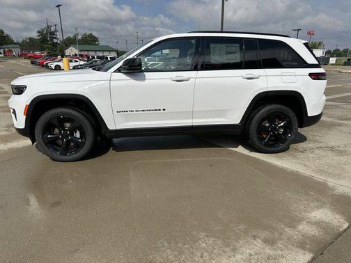 2025 Jeep Grand Cherokee Altitude