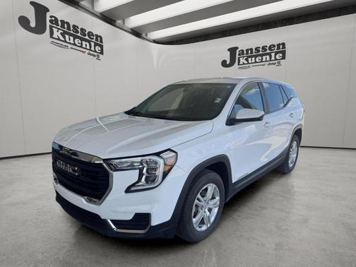 Summit White 2024 GMC Terrain SLE