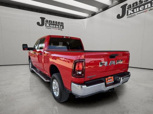 Flame Red Clearcoat 2026 RAM 2500 Big Horn