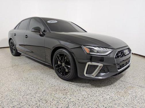 2023 Audi A4 Premium Plus 45 TFSI S line quattro S tronic