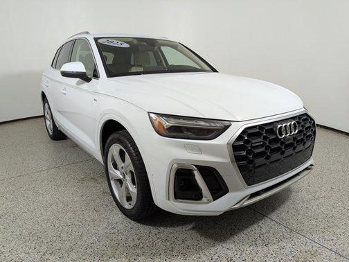 2025 Audi Q5 Prestige 45 TFSI S line quattro S tronic