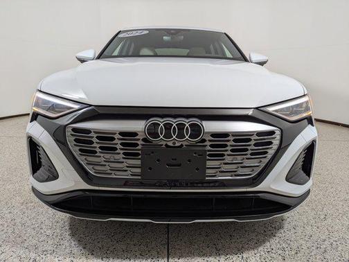2024 Audi Q8 e-tron S line Premium Plus quattro