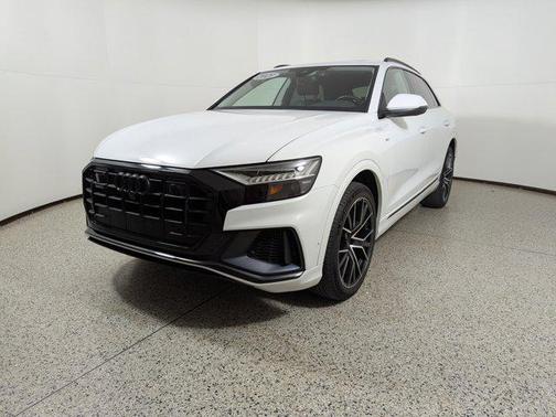 2021 Audi Q8 Premium Plus 55 TFSI quattro Tiptronic